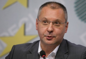 Станишев не иска руска или американска, а българска АЕЦ „Белене"