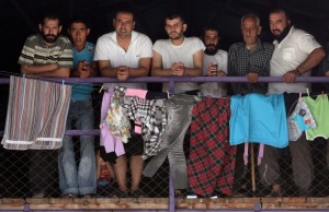 БХК: Бежанците трябва да получават закрила от България
