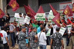 Протестиращи щурмуваха либийския парламент