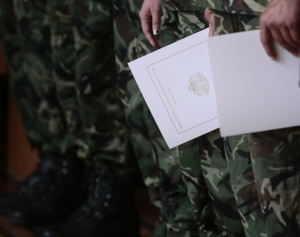 Заплатите на военните със 7% нагоре от 1 януари