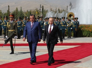 Русия си осигури военна база в Таджикистан до 2042 г.