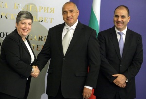 Борисов: С транспортни хеликоптери не можем да се бием в Сирия