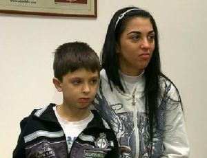 Уникална за България операция спаси зрението на 8-годишно момче