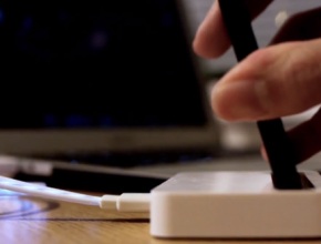 Китайски хакери клонираха чиповете на Lightning кабелите на Apple