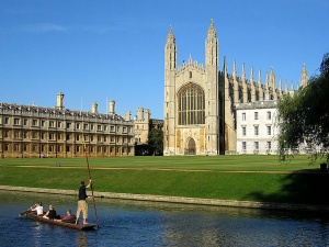 Кеймбриджкият университет взе заем за първи път в историята си