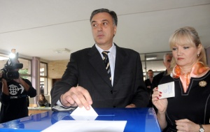 Наблюдатели съобщават за нарушения и инциденти на изборите в Черна гора