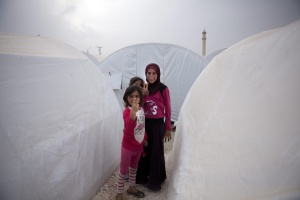 Сирийските бежанци в Турция надхвърлиха 100 000