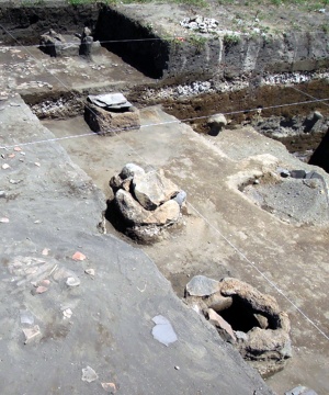 12 уникални гробници на хиляди години изкопаха в Мексико