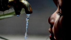 Повече вода срещу затлъстяването и умората при учениците