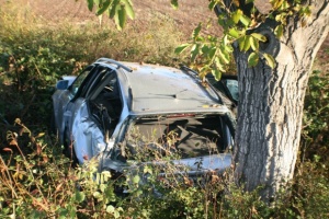 Млади шофьори отнеха 2 живота във Враца