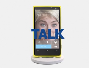 Microsoft демонстрира Skype за Windows Phone 8