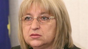 Цачева щяла да гласува с „Да" на референдума