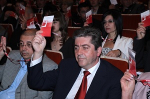 Първанов: Без радикални действия БСП трудно ще обърне мача