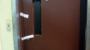 Асансьорите няма да се сменят