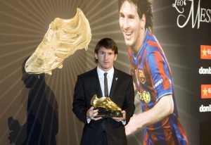 Меси получи „Златната обувка” за втори път