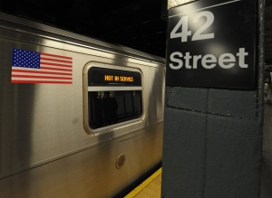 Метрото в Ню Йорк под вода, АЕЦ под тревога