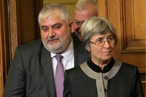 ЕК заплаши България с нов мониторинг заради новите конституционни съдии