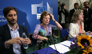 Крус до Борисов: Българските граждани заслужават независими медии!