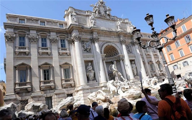 Рим глобявя „огладнелите туристи“ в центъра