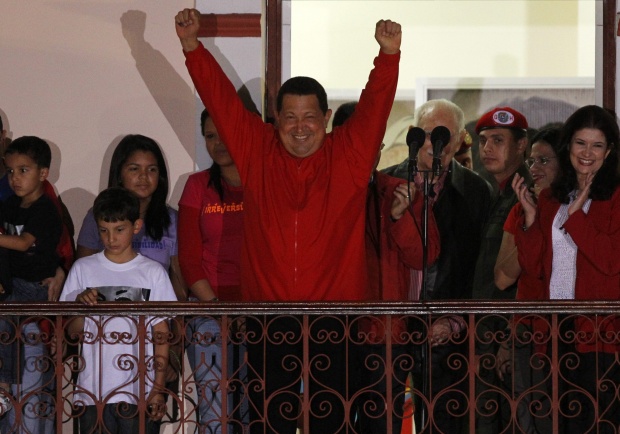 След 14 г. на власт Уго Чавес е новият-стар президент на Венецуела