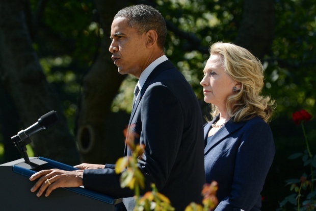 Клинтън сне вината от Обама – тя била отговорна за атаката в Бенгази