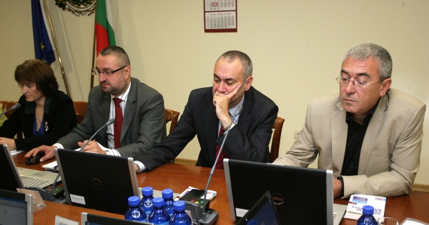 Евгени Диков е номиниран за директор на Следствената служба