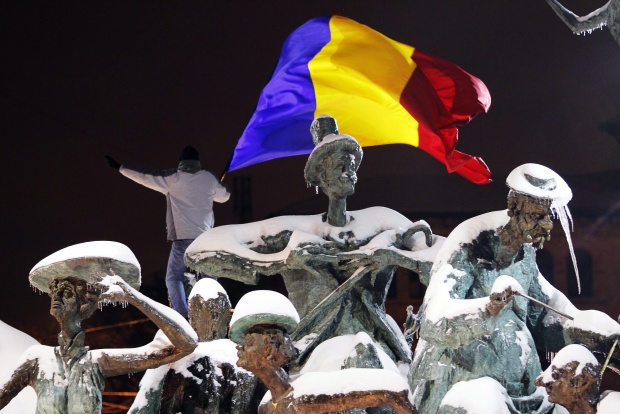 ЕК щяла да замрази 10 млрд. евро от еврофондовете на Румъния