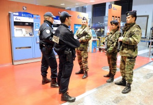 Френски военнослужещи били нападнати в България