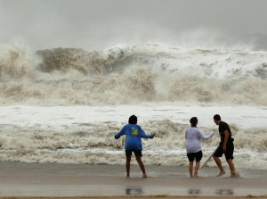 95 достигнаха жертвите на „Санди“ в САЩ и Канада