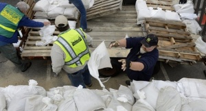 САЩ увеличи помощите за „Санди“ на 137 млн. долара