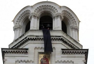 Изборът на нов патриарх - сложен заради 11 митрополити с досиета от ДС