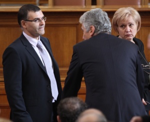 Дянков: България е една от бедните в ЕС заради 60 години управлявение на комунисти