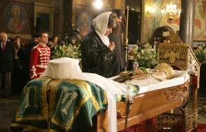 Внесоха тленните останки на патриарх Максим в „Св. Александър Невски"