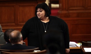 Парламентът ще избира нов конституционен съдия