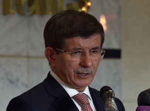 Турският външен министър Давутоглу заминава в Газа
