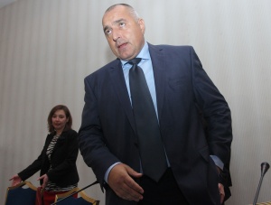 Борисов обеща депутатите на ГЕРБ да подкрепят кандидат на сините за КС