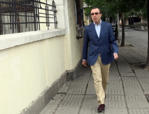 Кой е Петър Стоянов?