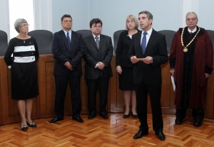 Плевнелиев: Доказах, че Конституцията не е само правила и абзаци