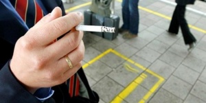 Собстствениците на заведения започват национален протест срещу забраната за тютюнопушене