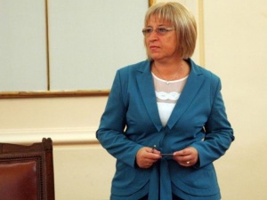 Цачева поиска отмяна на решението за избора на Марковска