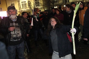 Стотици се вдигнаха на „зеленчукова революция" в София