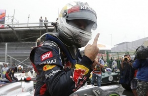 Фетел стана трикратен световен шампион във Формула 1