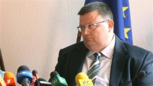 Адвокат: Подписката на пловдивските съдии до ВСС цели да се излъска засенченият морален образ на Цацаров