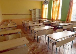 Още трима младежи замесени в подаването на сигнали за бомби в софийски училища
