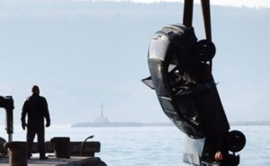 Самоубийство е версията за смъртта на 20-годишния, намерен в морето