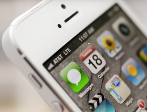 Печалбата на Apple от продажбите на iPhone спада, смятат анализатори
