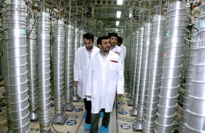 Световните сили канят Иран на разговор за ядрената му програма