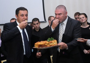 Янев и Марешки готови на коалиция с ГЕРБ