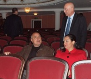 Борисов към журналисти: Показвайте, не коментирайте!