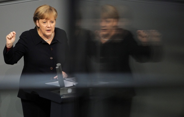Меркел: Трябва да затаим дъх още 5 г. до края на кризата